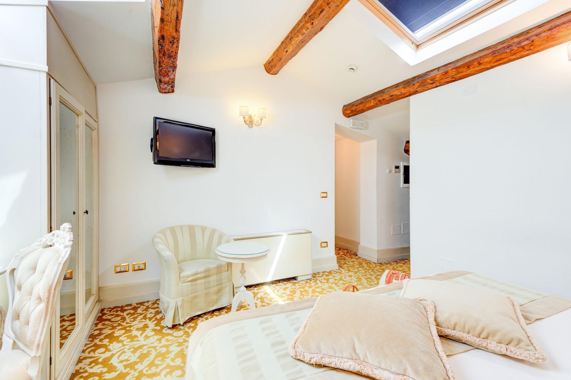 Hotel Al Duca Di Venezia Exteriör bild