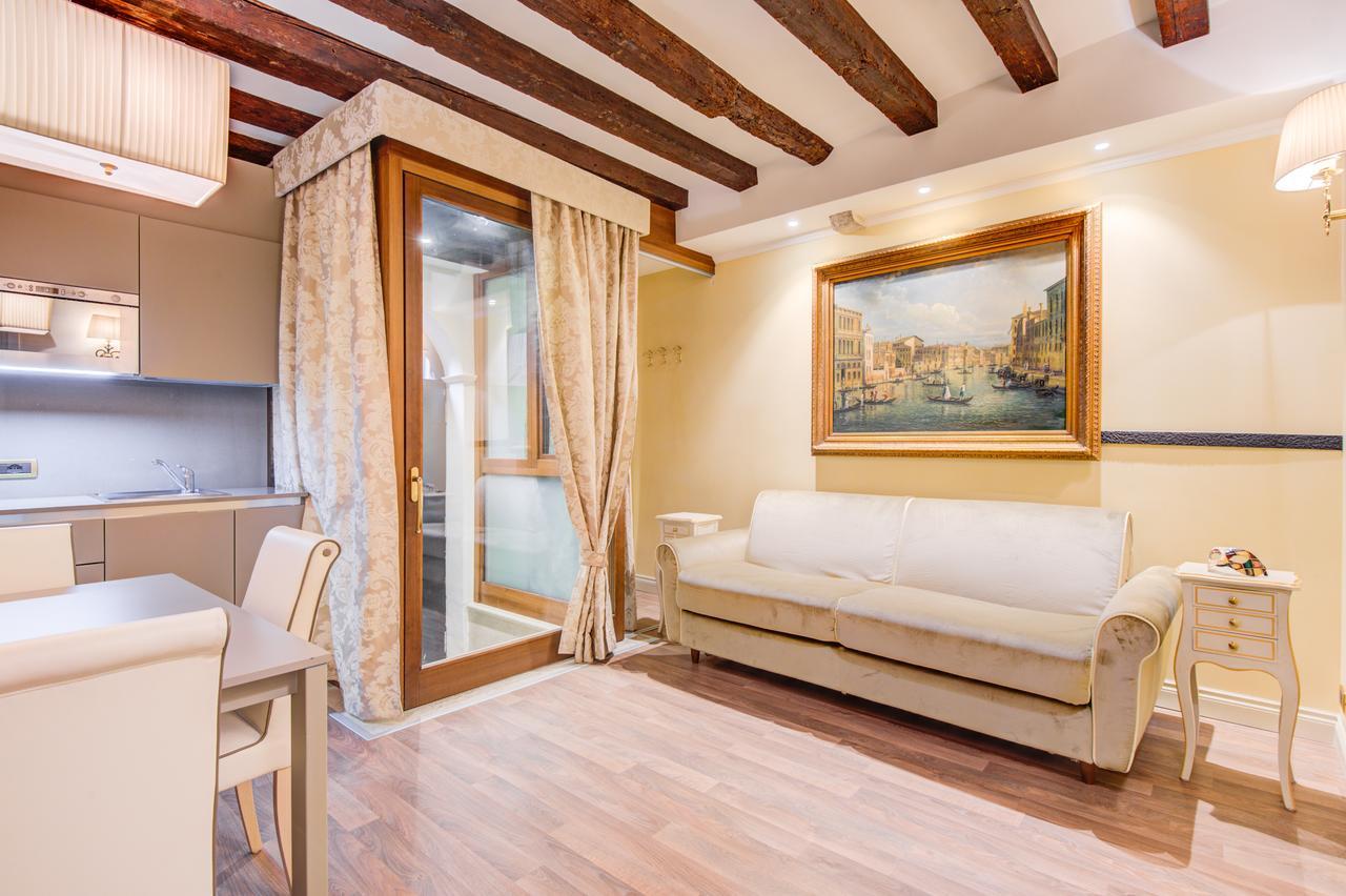 Hotel Al Duca Di Venezia Exteriör bild