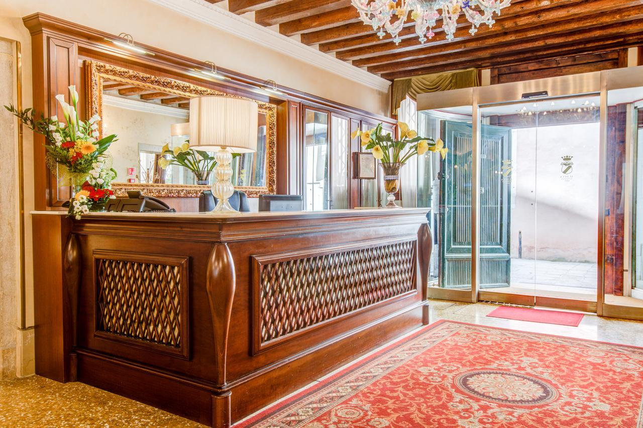 Hotel Al Duca Di Venezia Exteriör bild