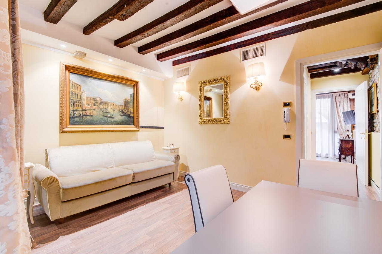 Hotel Al Duca Di Venezia Exteriör bild